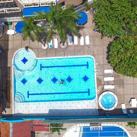 Zahira Hotel Melgar Luaran gambar