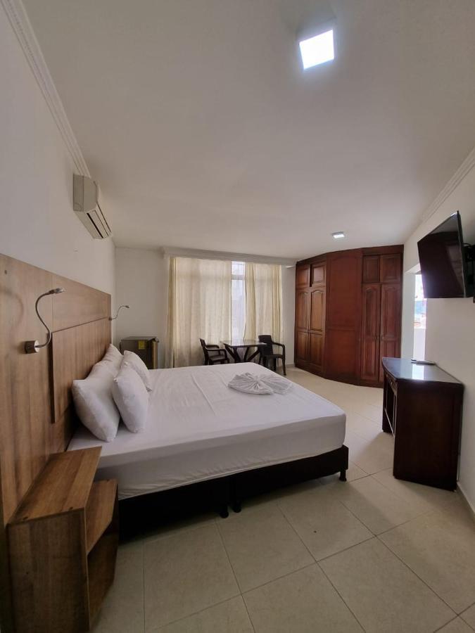 Zahira Hotel Melgar Luaran gambar
